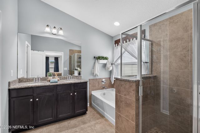 1513 LANTERN LIGHT Trail, Middleburg, FL 32068