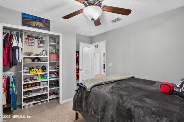 1513 LANTERN LIGHT Trail, Middleburg, FL 32068