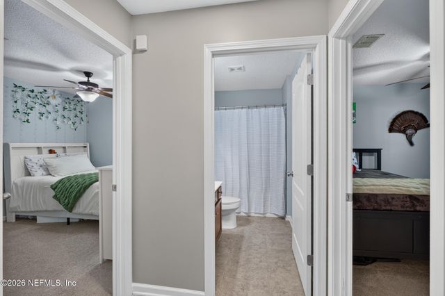 1513 LANTERN LIGHT Trail, Middleburg, FL 32068