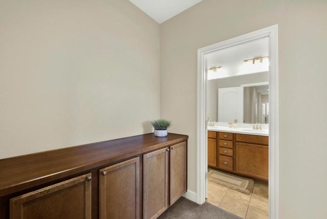 307 Maverick Drive, Vacaville, CA 95687