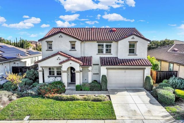 307 Maverick Drive, Vacaville, CA 95687