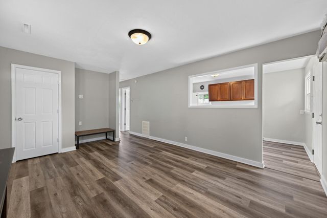 5048 Fremont Avenue N, Minneapolis, MN 55430