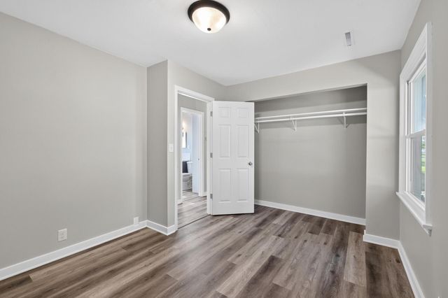 5048 Fremont Avenue N, Minneapolis, MN 55430