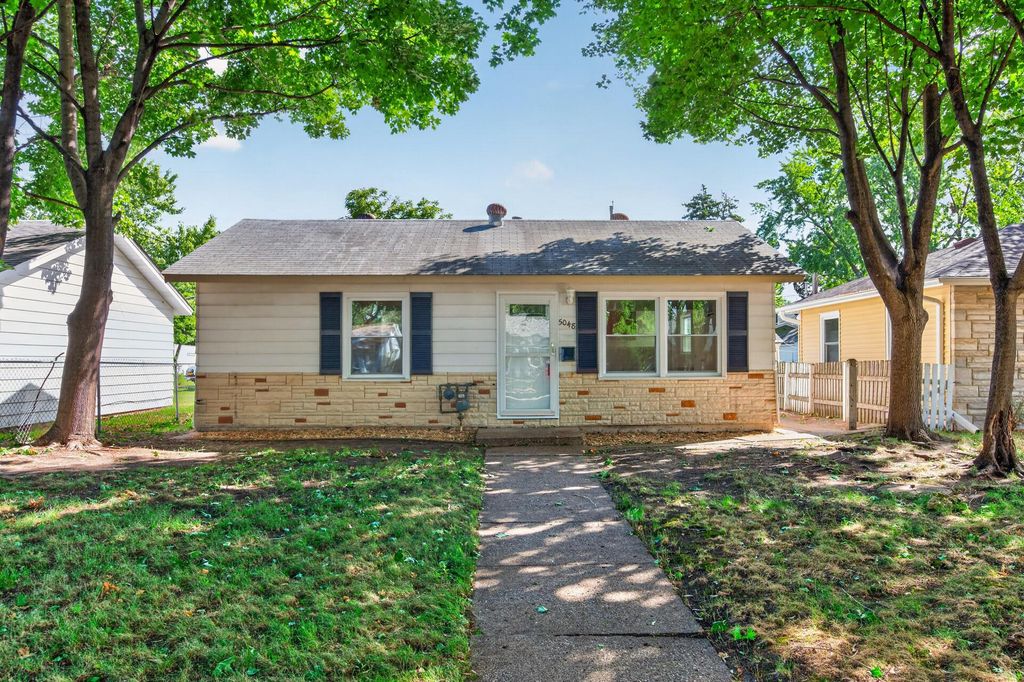 5048 Fremont Avenue N, Minneapolis, MN 55430 — exterior