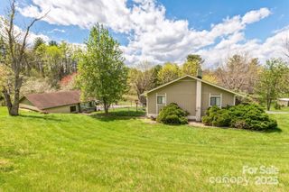 84 Alexander Road, Weaverville, NC 28787