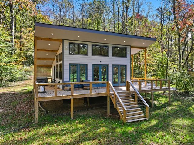 444 Weaver Road, Ellijay, GA 30536