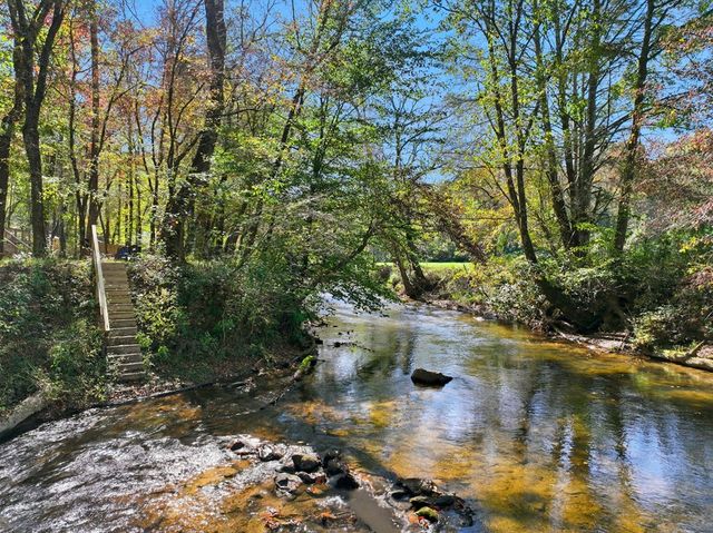 444 Weaver Road, Ellijay, GA 30536