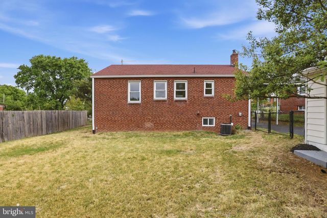5013 MINEOLA RD, College Park, MD 20740