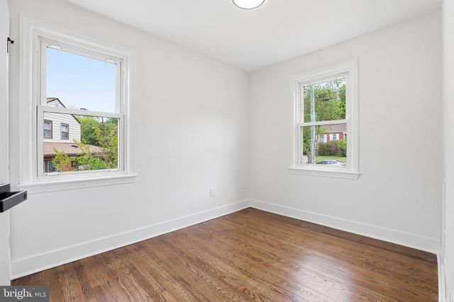 5013 MINEOLA RD, College Park, MD 20740