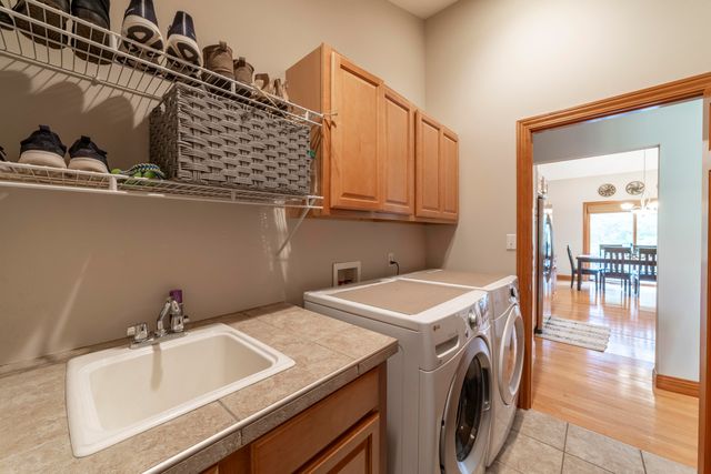 4650 W Merlot Court, La Porte, IN 46350