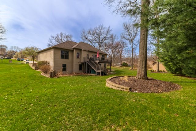 4650 W Merlot Court, La Porte, IN 46350