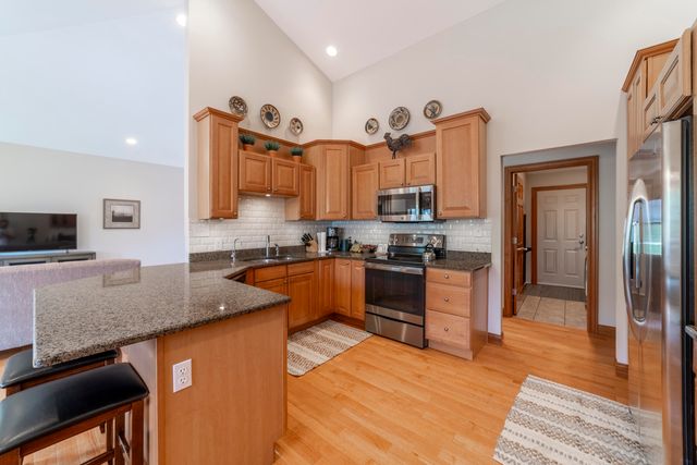 4650 W Merlot Court, La Porte, IN 46350
