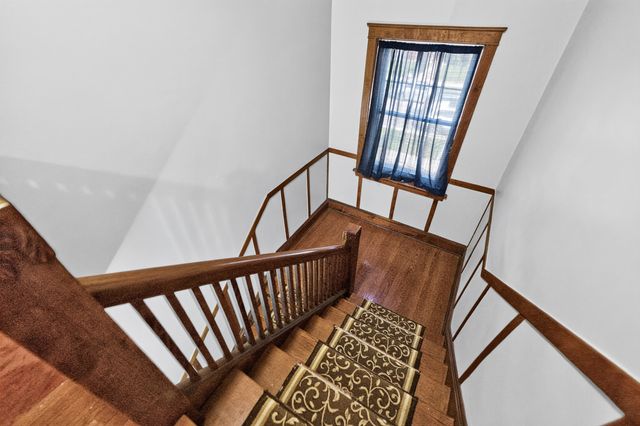 7440 S Paxton Avenue 2, Chicago, IL 60649