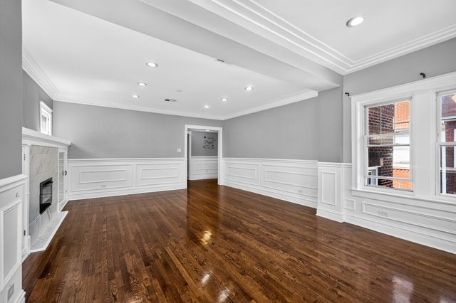 7440 S Paxton Avenue 2, Chicago, IL 60649