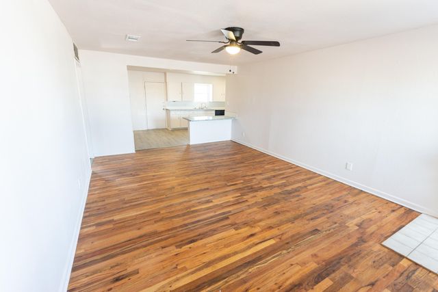 5607 43rd Street, Lubbock, TX 79414