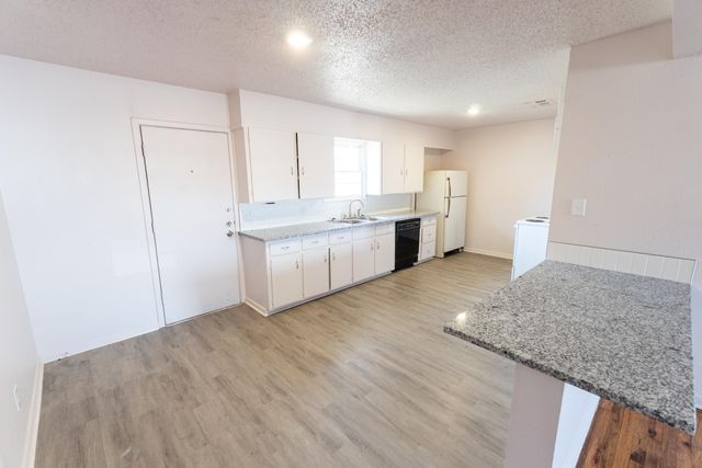 5607 43rd Street, Lubbock, TX 79414