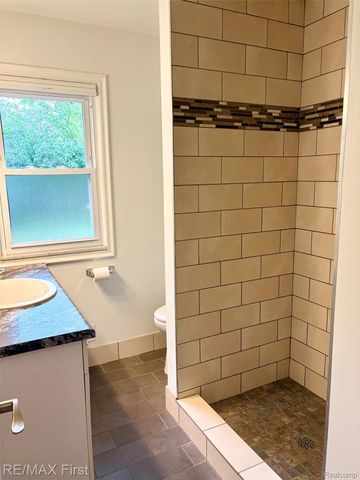 1815 McDonald Avenue, Royal Oak, MI 48073