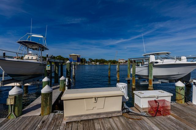 321 Bream Avenue 605, Fort Walton Beach, FL 32548