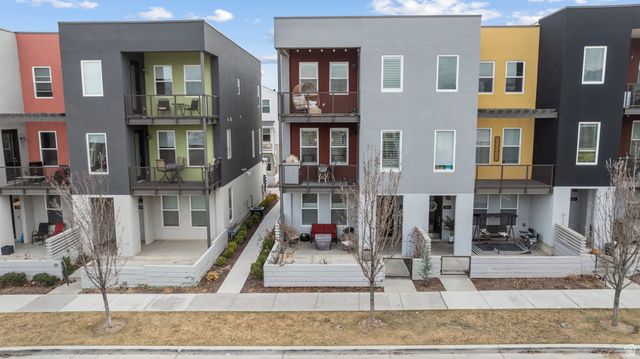 5299 W BOWSTRING WAY, South Jordan, UT 84009