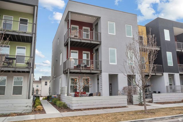 5299 W BOWSTRING WAY, South Jordan, UT 84009