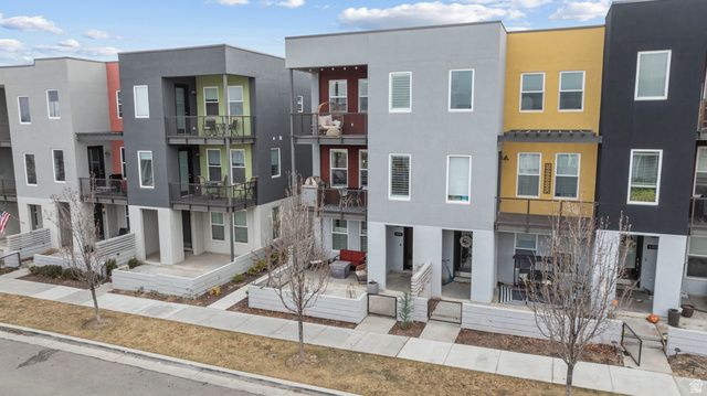 5299 W BOWSTRING WAY, South Jordan, UT 84009