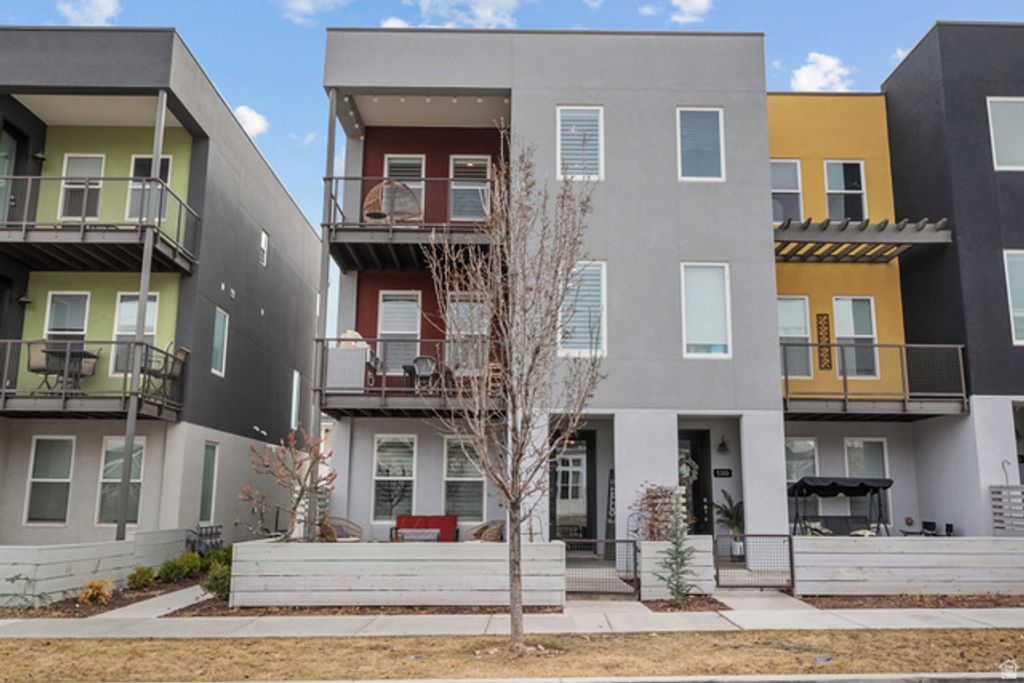 5299 W BOWSTRING WAY, South Jordan, UT 84009