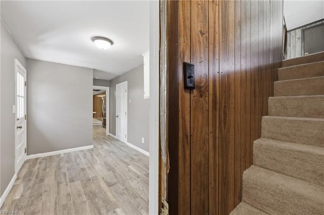 2622 Marrow DR, Newport News, VA 23606