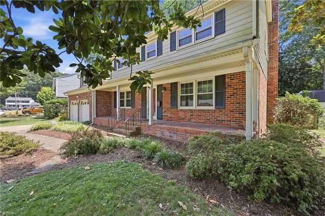 2622 Marrow DR, Newport News, VA 23606