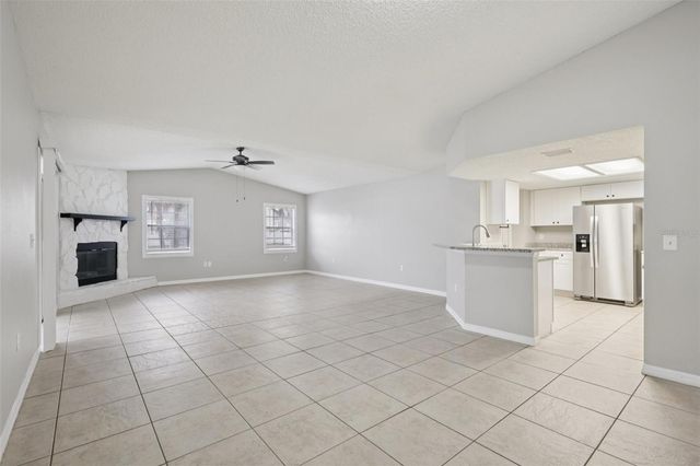 7029 SYMMES ROAD, Gibsonton, FL 33534