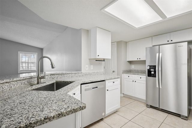 7029 SYMMES ROAD, Gibsonton, FL 33534