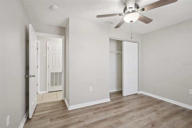 7029 SYMMES ROAD, Gibsonton, FL 33534