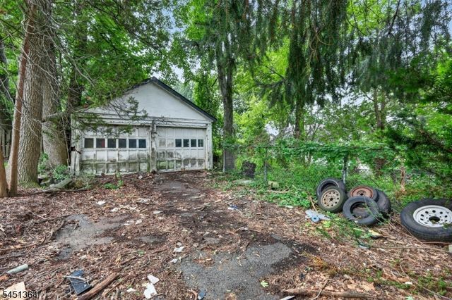 162 Bogert St, Teaneck Twp., NJ 07666