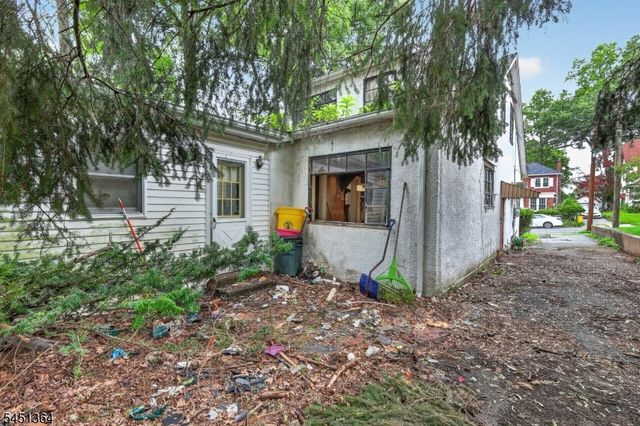 162 Bogert St, Teaneck Twp., NJ 07666