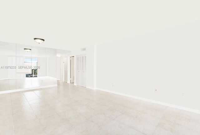 13155 Ixora Ct 310, North Miami, FL 33181