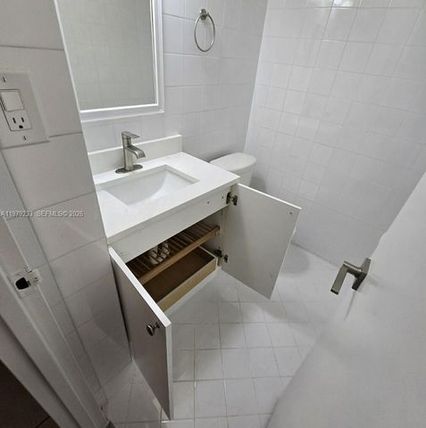 13155 Ixora Ct 310, North Miami, FL 33181