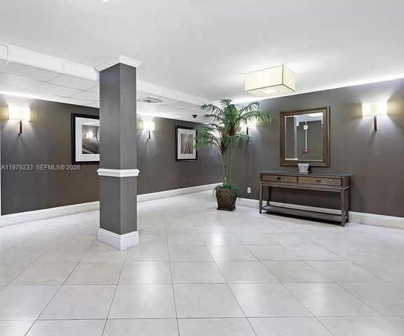 13155 Ixora Ct 310, North Miami, FL 33181