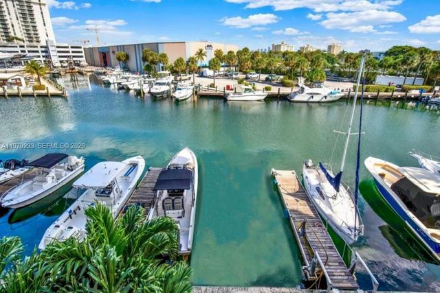 13155 Ixora Ct 310, North Miami, FL 33181