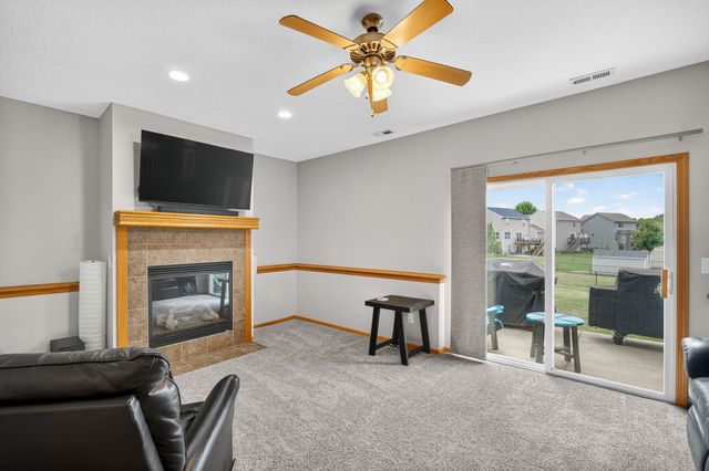 2528 Shady Lane Drive, Norwalk, IA 50211