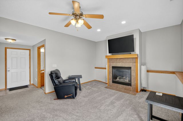 2528 Shady Lane Drive, Norwalk, IA 50211