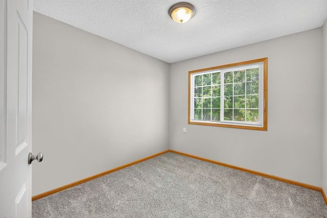 2528 Shady Lane Drive, Norwalk, IA 50211