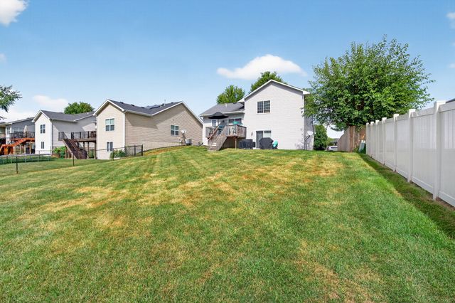 2528 Shady Lane Drive, Norwalk, IA 50211