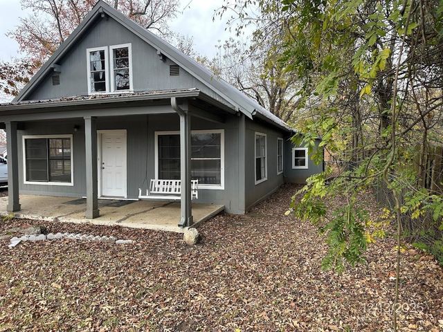 614 W Main Street, Bullard, TX 75757