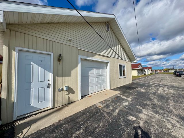 1349 S Otsego Avenue, Ste 5, Gaylord, MI 49735