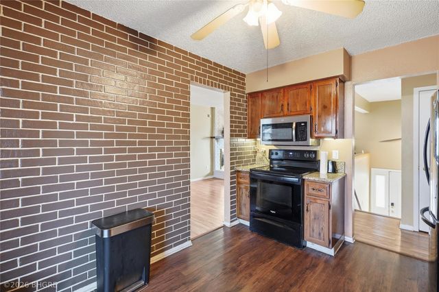 5614 SW 7th Street, Des Moines, IA 50315