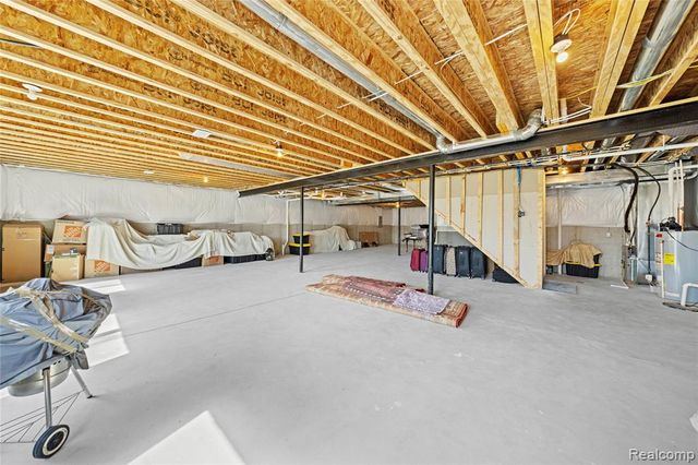 7841 Trailside Court, West Bloomfield, MI 48323