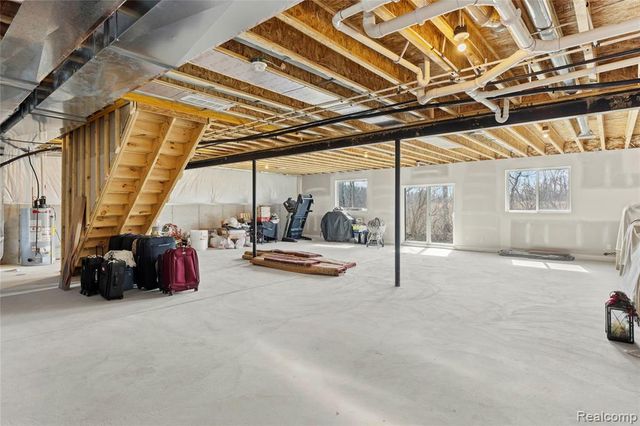 7841 Trailside Court, West Bloomfield, MI 48323