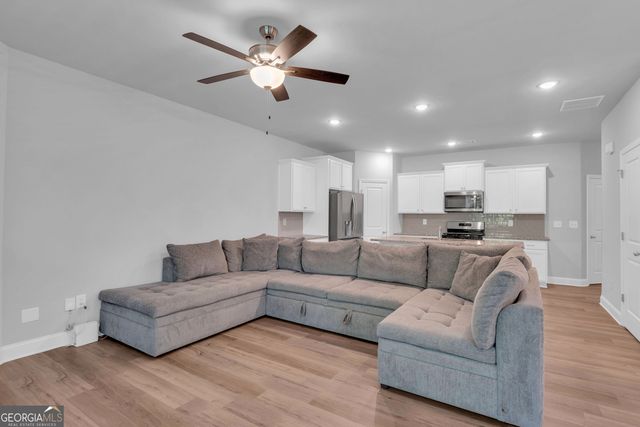 1567 Gin Blossom Circle, Lawrenceville, GA 30045