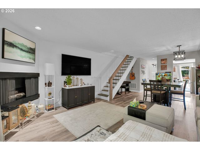 1558 Nw MIDLAKE Ln, Beaverton, OR 97006