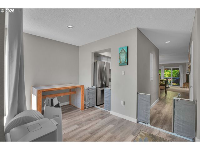 1558 Nw MIDLAKE Ln, Beaverton, OR 97006