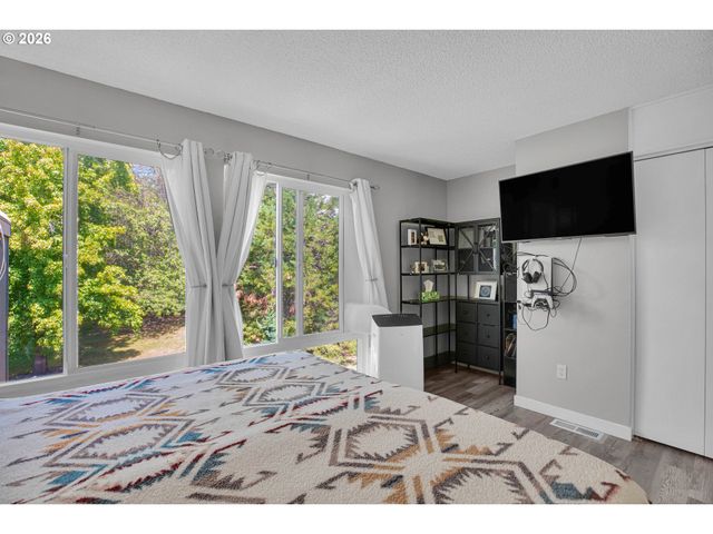 1558 Nw MIDLAKE Ln, Beaverton, OR 97006